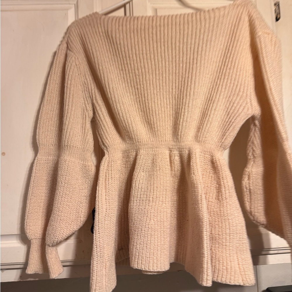 Elegant light apricot Women's Sweater